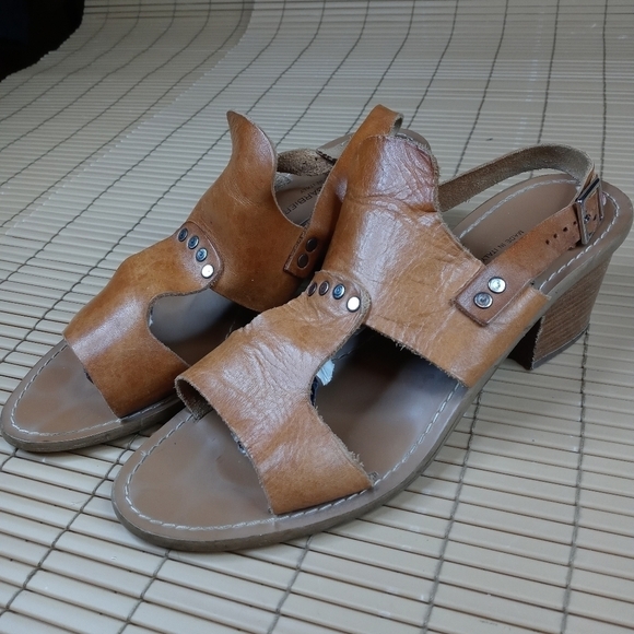 Barbara Barbieri  Wo's 2" block heelBrown Leather Strappy Sandals Shoes Size 10 - Picture 7 of 10